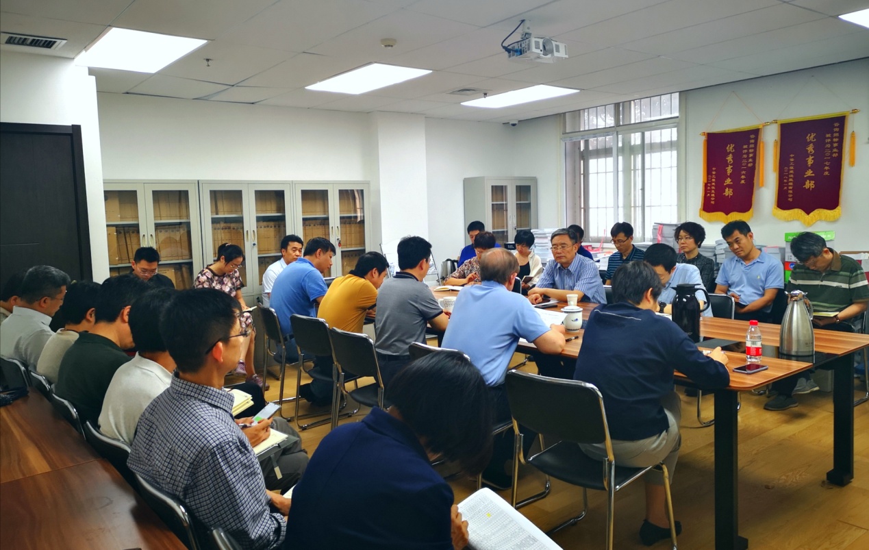 茍護(hù)生同志赴交通業(yè)務(wù)部、能源業(yè)務(wù)部、中咨監(jiān)理公司和工程公司調(diào)研、講黨課4.jpg